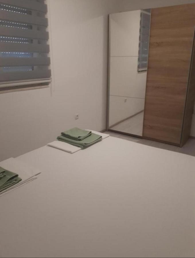 Apartmani Nikola Trogir Zewnętrze zdjęcie